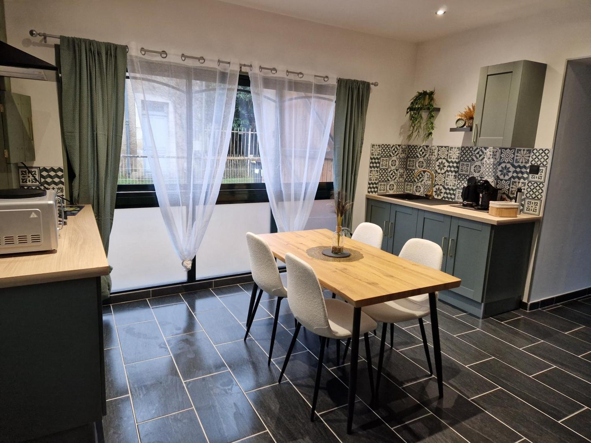 Grand Studio 2 Personnes Saint-Amand-Mont-Rond Eksteriør billede